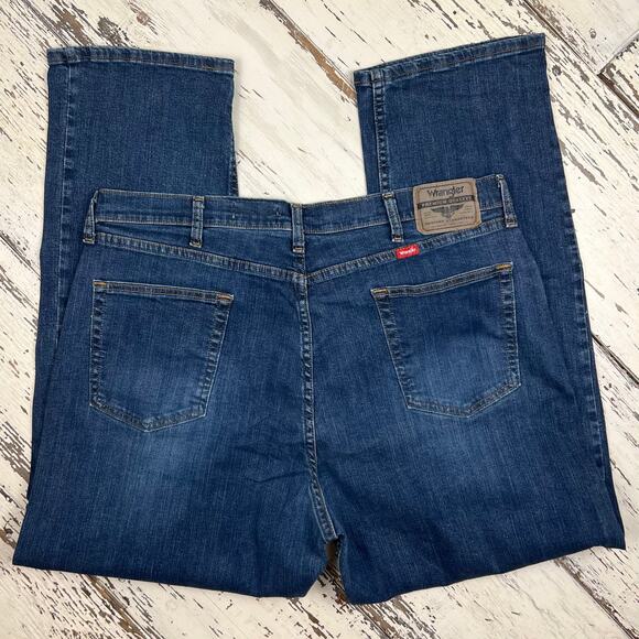 Wrangler Jeans men’s 40x30 relaxed fit 9TRLFMB cotton spandex blend dark wash - Picture 4 of 7